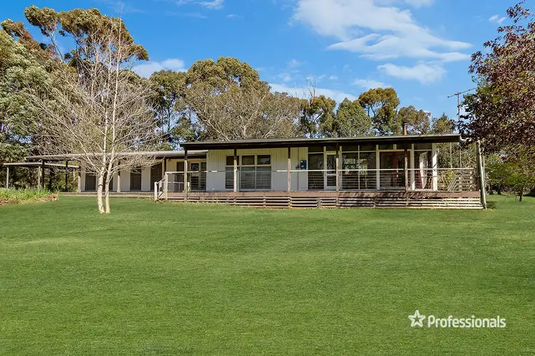 8341 Hamilton Highway, Hamilton VIC 3300