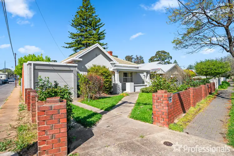 39 Devonport Terrace, Ovingham SA 5082