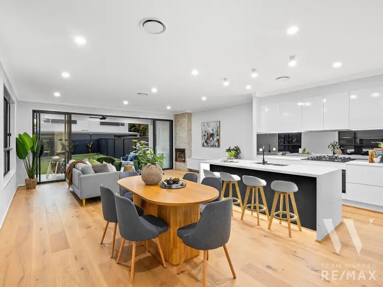 54 Dickenson Street, Carina QLD 4152