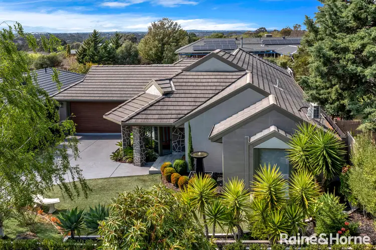 55 Olive Grove, Sunbury VIC 3429