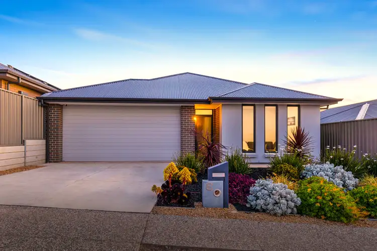 8 Hudson Road, Seaford Heights SA 5169