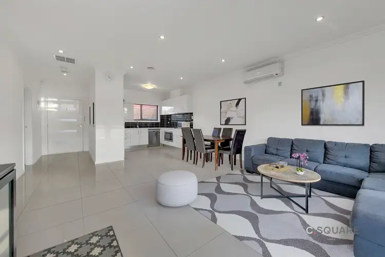Second view of Homely house listing, 2/62 Gillingham Crescent, Craigieburn VIC 3064