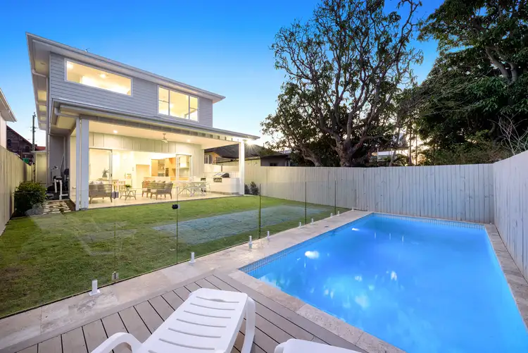 20 Beauvardia Street, Cannon Hill QLD 4170