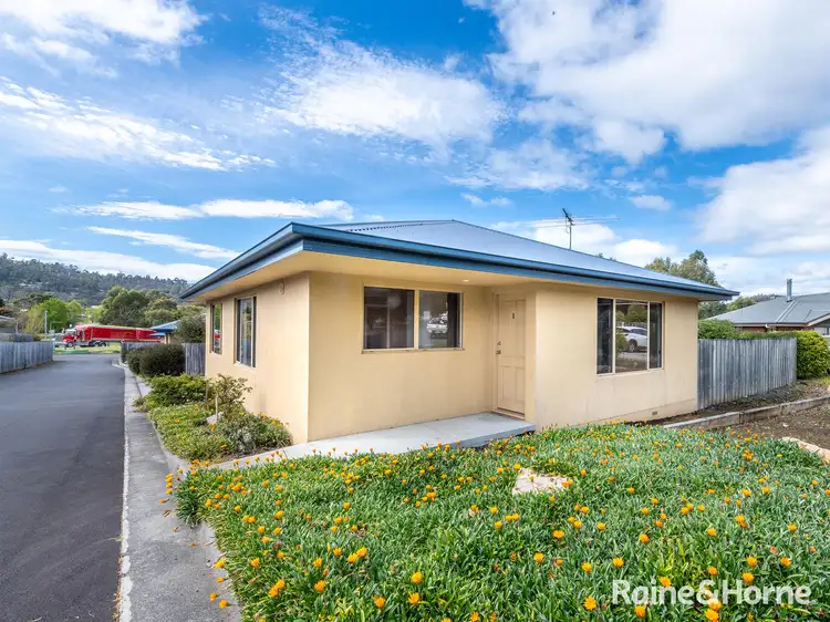 Sixth view of Homely unit listing, 1/10 Yarraman Drive, Kingston TAS 7050