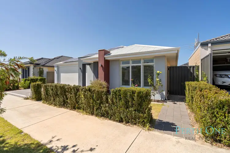 9 Halite Way, Treeby WA 6164