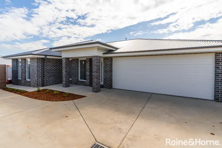 3/11 Bondi Crescent, Gobbagombalin NSW 2650