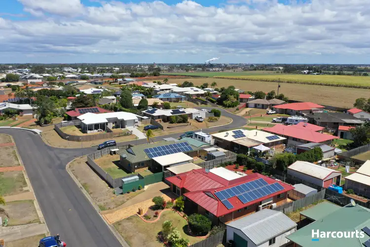 Second view of Homely house listing, 21 Stuckey Drive, Kalkie QLD 4670