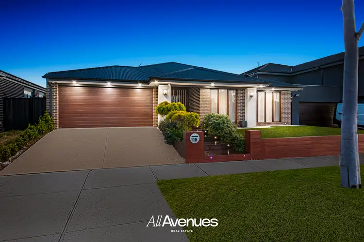 118 Heather Grove, Clyde North VIC 3978