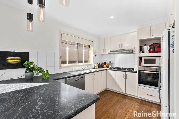 Third view of Homely house listing, 7 Mensa Court, Roxburgh Park VIC 3064