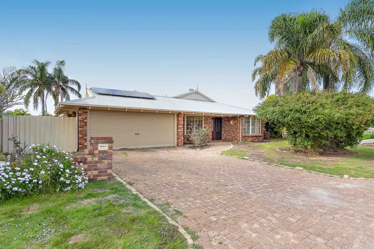 4 Brunswick Road, Thornlie WA 6108