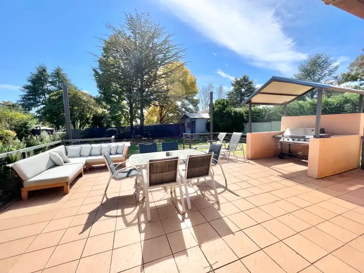 45 Sunny South Crescent