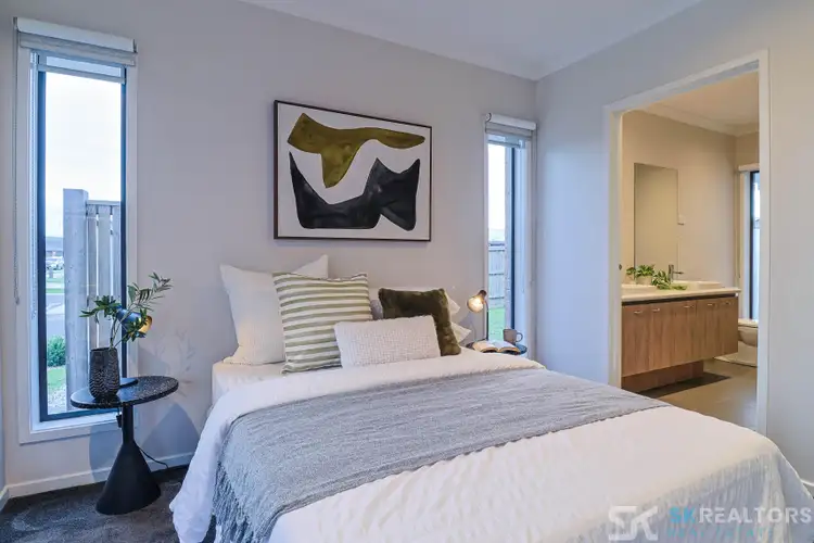 Sixth view of Homely house listing, 260 Mandalay Circuit, Beveridge VIC 3753