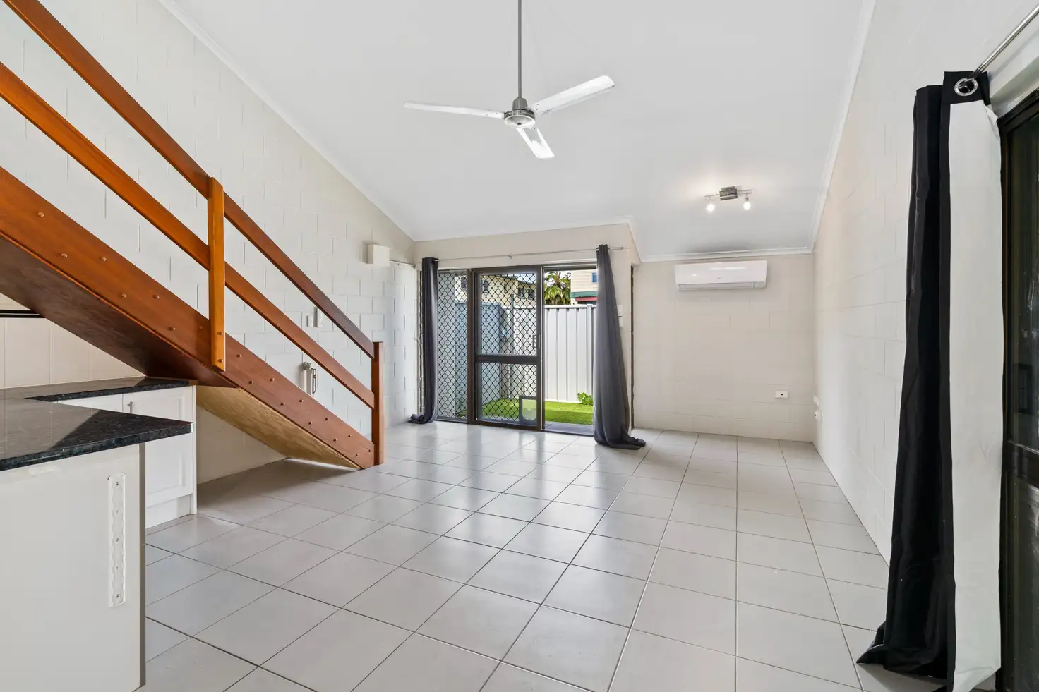 Main view of Homely unit listing, 7/10 Maytown Close, Manoora QLD 4870