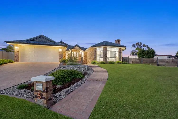 Third view of Homely house listing, 5 Wandana Court, Alexandra Hills QLD 4161