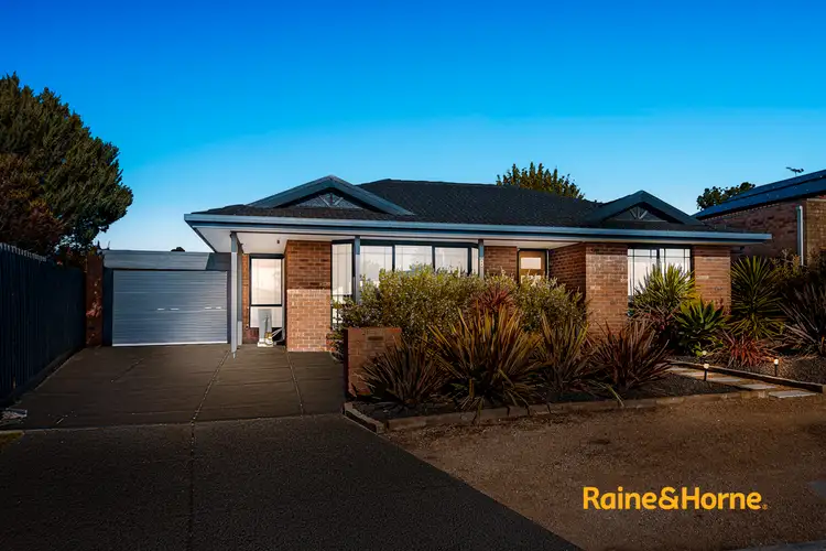 Third view of Homely house listing, 8 Lupin Court, Cranbourne North VIC 3977