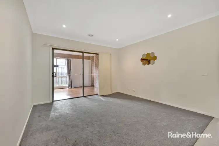 Fourth view of Homely house listing, 5 Rammer Way, Cranbourne East VIC 3977
