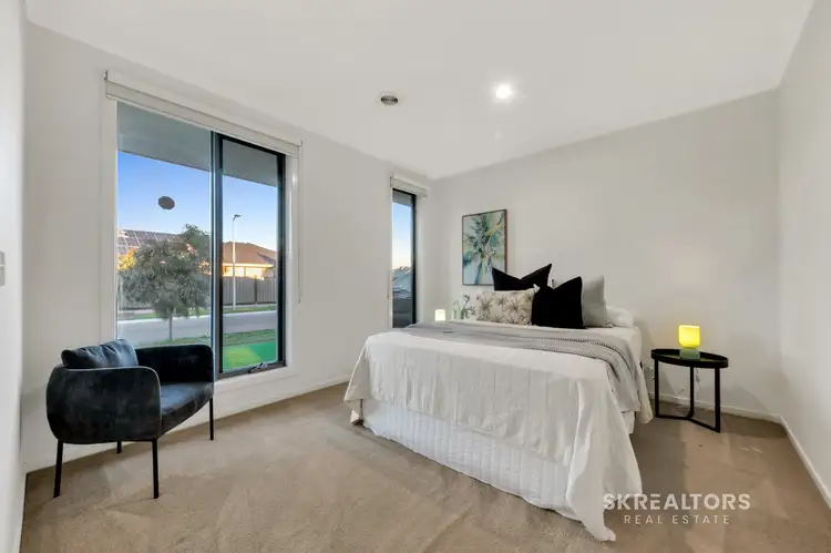 Second view of Homely house listing, 3 Angophora Crescent, Craigieburn VIC 3064