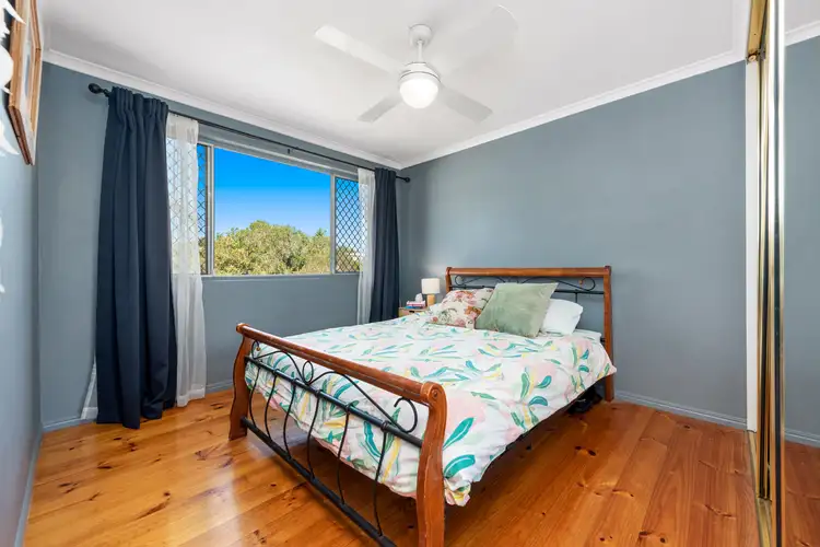Fifth view of Homely unit listing, 8/35 Longfellow Street, Norman Park QLD 4170