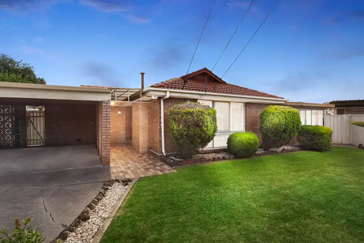 4 Heaton Close, Sunshine West VIC 3020