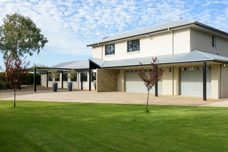 8 Rodgers Road, Yenda NSW 2681