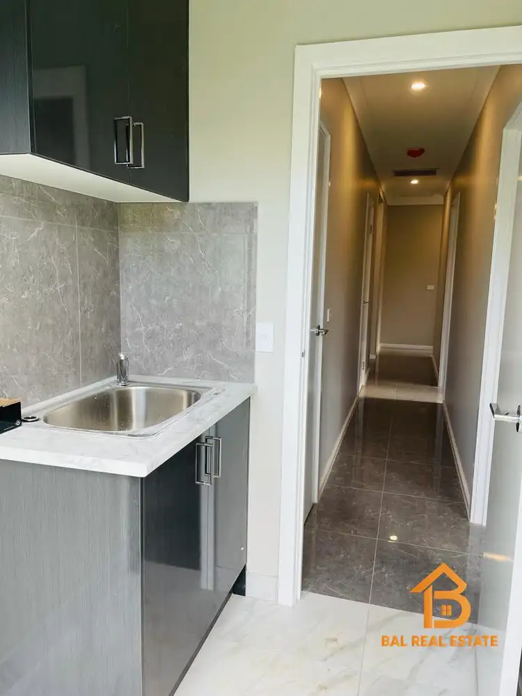 Seventh view of Homely house listing, 7 Mewat Circuit, Thornhill Park VIC 3335