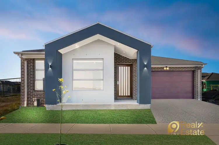 54 PARA ROAD, Tarneit VIC 3029