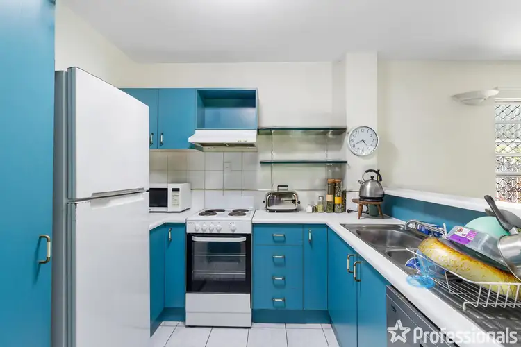 Fourth view of Homely apartment listing, 31/1-19 Poinciana Street, Holloways Beach QLD 4878