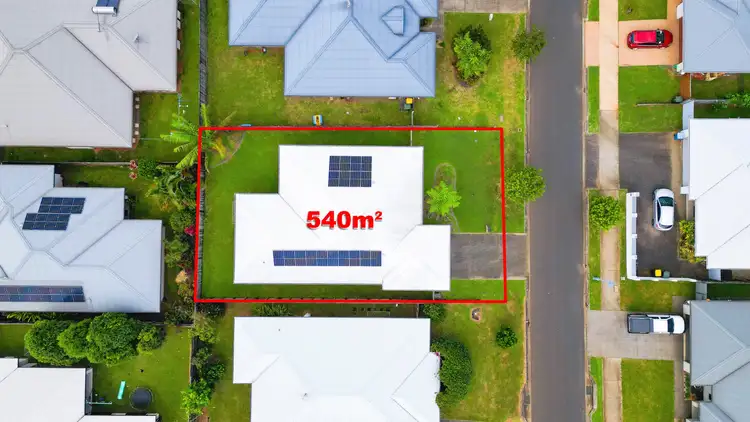 Third view of Homely house listing, 52 Springbrook Avenue, Redlynch QLD 4870
