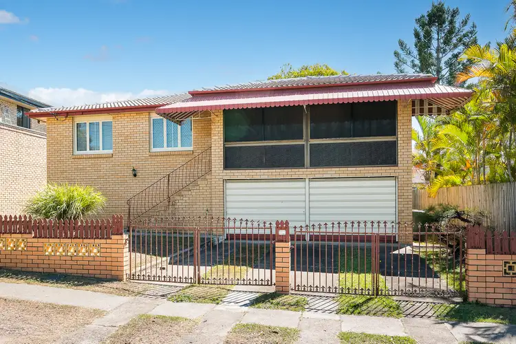 5 Pullford Street, Chermside West QLD 4032