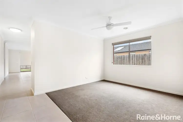 Sixth view of Homely house listing, 4 Clarice Crescent, Brookfield VIC 3338