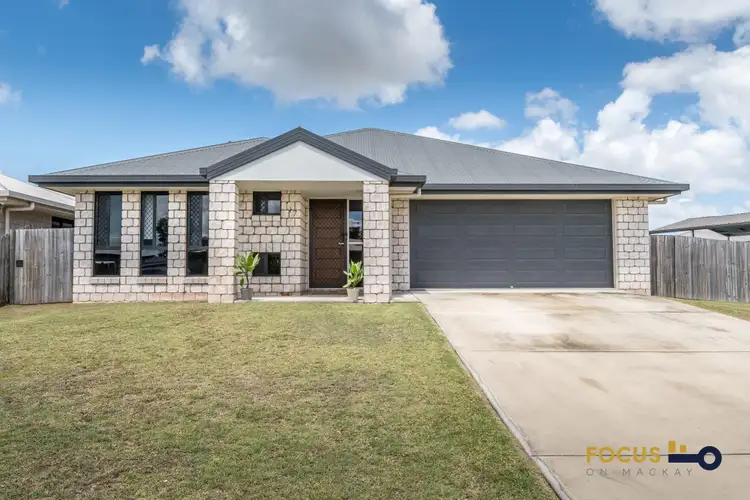 17 Amelia Drive, Mirani QLD 4754