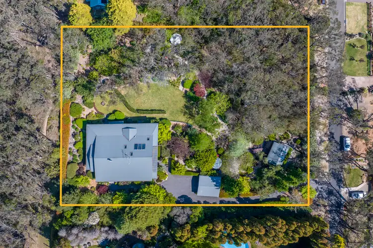 Fifth view of Homely house listing, 12-14 The Links Road, Leura NSW 2780