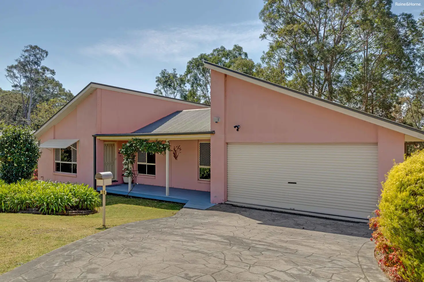 Main view of Homely house listing, 20 Karoola Crescent, Surfside NSW 2536