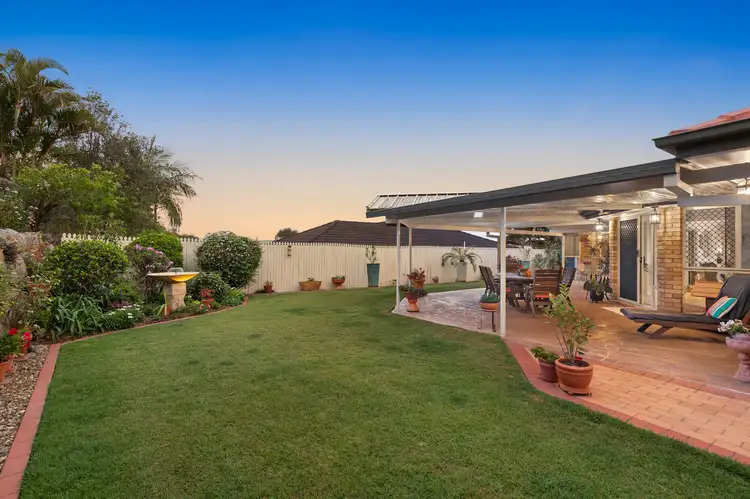 12 Yarraman Street, Arana Hills QLD 4054