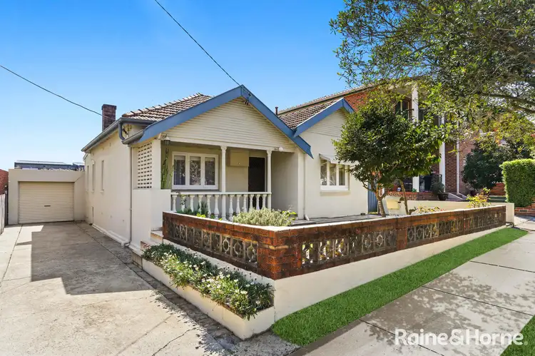 6 Parker Avenue, Earlwood NSW 2206