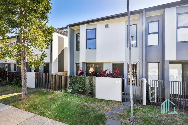 12 Outrigger cct, Hope Island QLD 4212