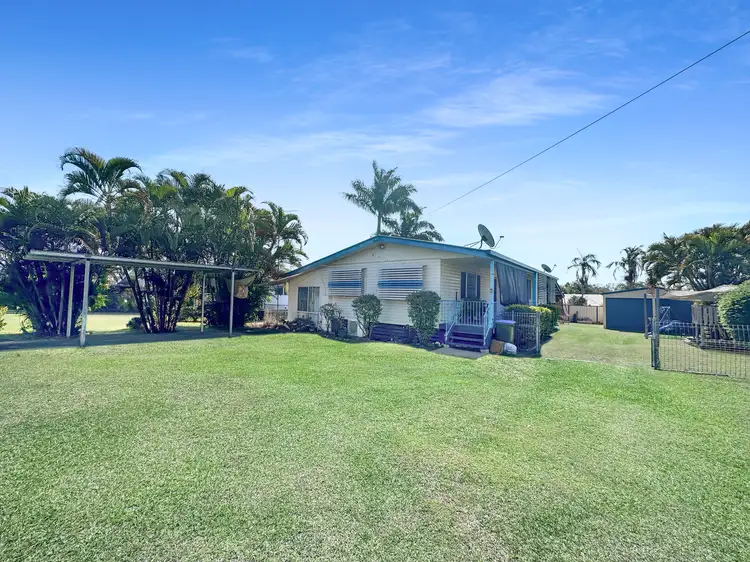 8 Lang Street, Moura QLD 4718