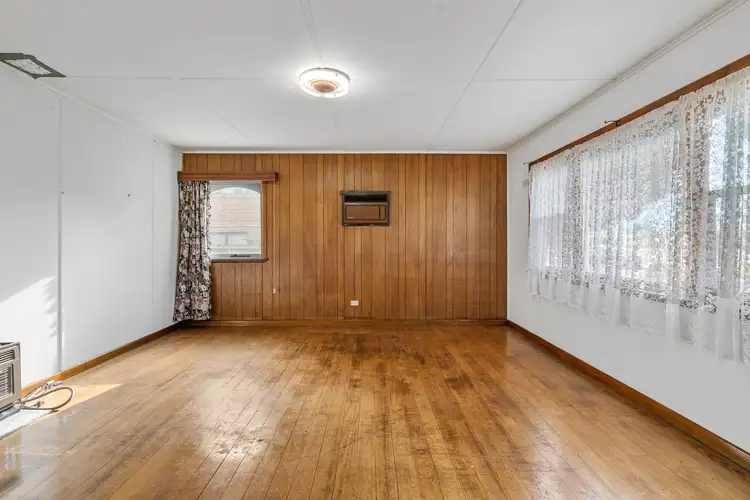 Sixth view of Homely house listing, 10 Allison Street, Leongatha VIC 3953