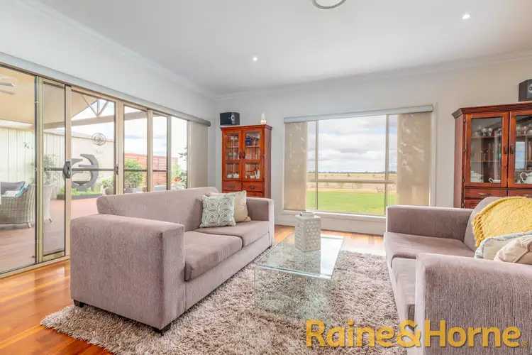 Sixth view of Homely house listing, 150 Villeneuve Drive, Narromine NSW 2821