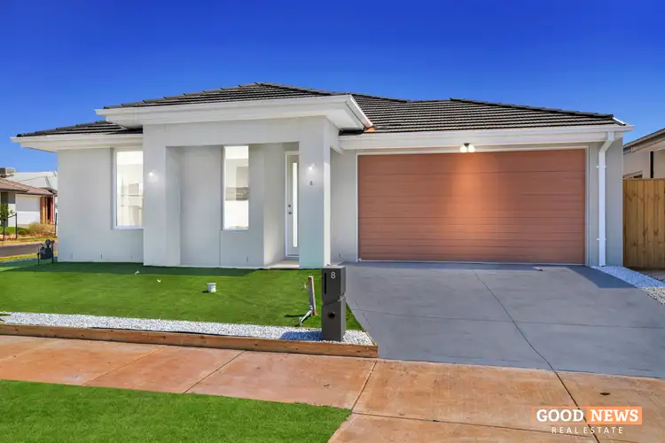 Main view of Homely house listing, 8 Benhar Street, Thornhill Park VIC 3335