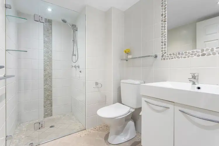 Fifth view of Homely apartment listing, 8/2-8 Clio Street, Sutherland NSW 2232