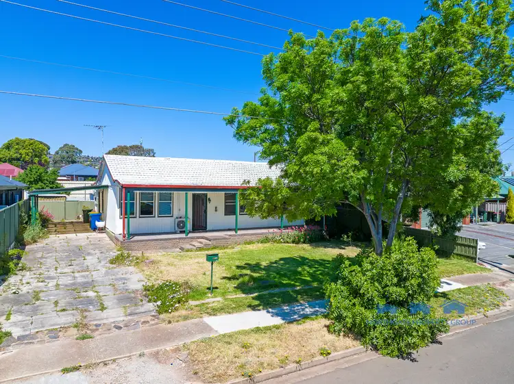 8 Bay Street, Seacombe Gardens SA 5047
