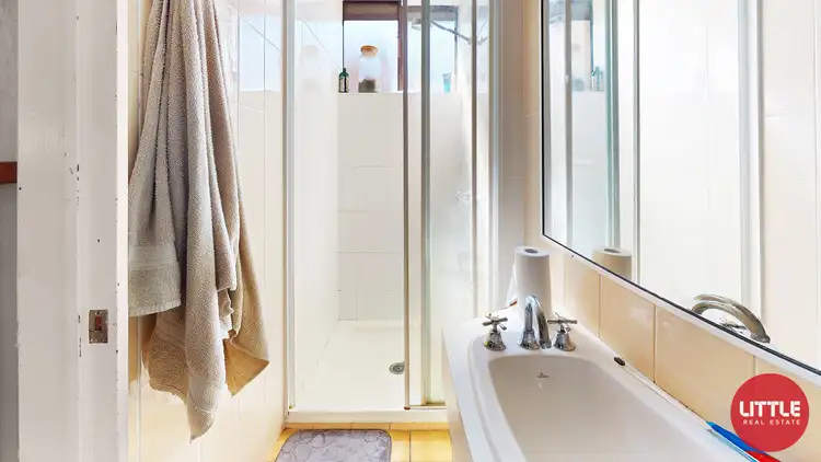 Third view of Homely apartment listing, 2/21 Grimes Street, Auchenflower QLD 4066