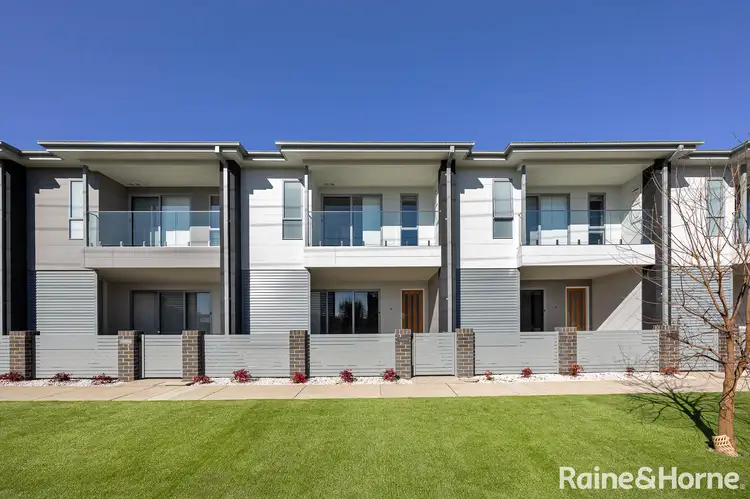 Main view of Homely townhouse listing, 236 Kincaid Street, Wagga Wagga NSW 2650