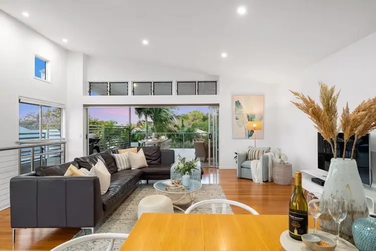 Main view of Homely house listing, 27 Stewart Street, Hawthorne QLD 4171