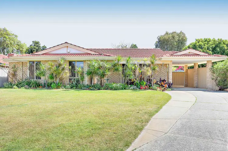 17 PENDER COURT, Thornlie WA 6108