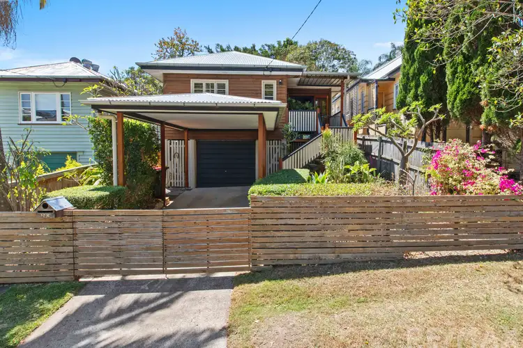 152 Morehead Avenue, Norman Park QLD 4170