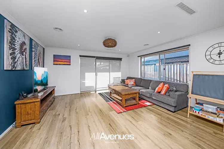Sixth view of Homely house listing, 48 Elmsford Crescent, Cranbourne West VIC 3977
