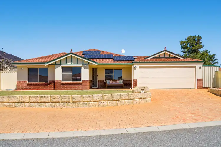 8 Luttrell Gardens, Beeliar WA 6164