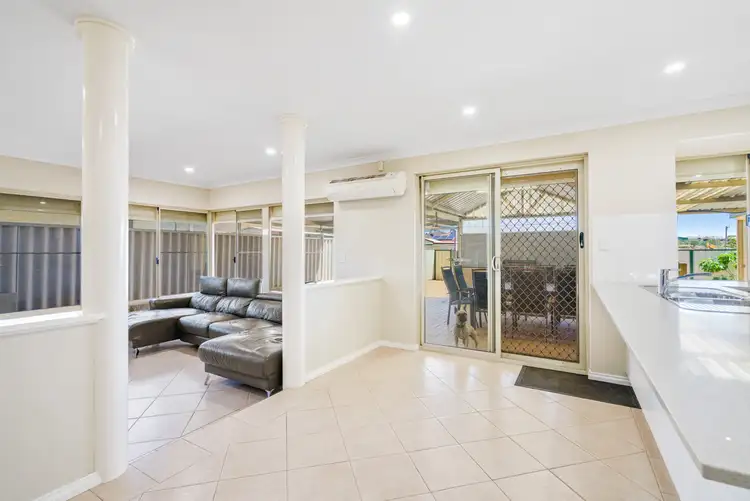 Sixth view of Homely house listing, 8 Luttrell Gardens, Beeliar WA 6164